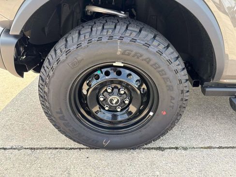 New 2026 Ford Bronco Big Bend AWD/4WD image 3