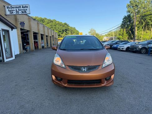 Used 2010 Honda Fit Sport image 4