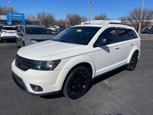 Used 2016 Dodge Journey R/T w/ Driver Convenience Group image 3