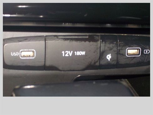 Used 2023 Hyundai Santa Cruz Limited image 28