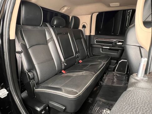 Used 2019 RAM 2500 Laramie image 27