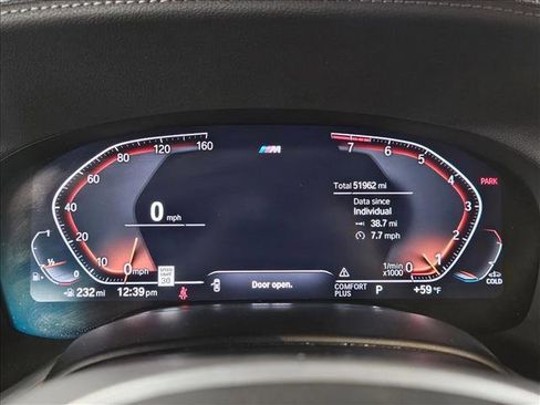 Used 2022 BMW 740i w/ M Sport Package image 10