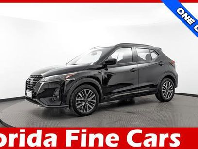 Used 2024 Nissan Kicks SR