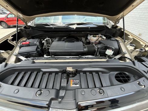 Used 2022 Chevrolet Silverado 1500 ZR2 AWD/4WD image 17