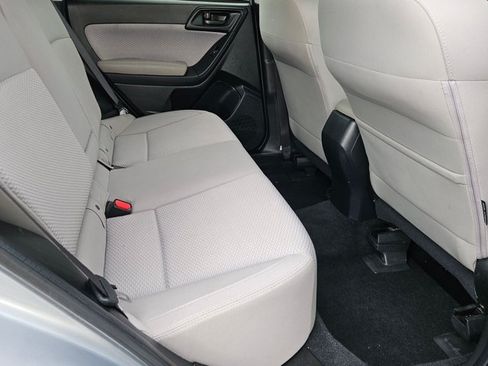 Used 2017 Subaru Forester 2.5i Premium w/ Popular Package #2A AWD/4WD image 24