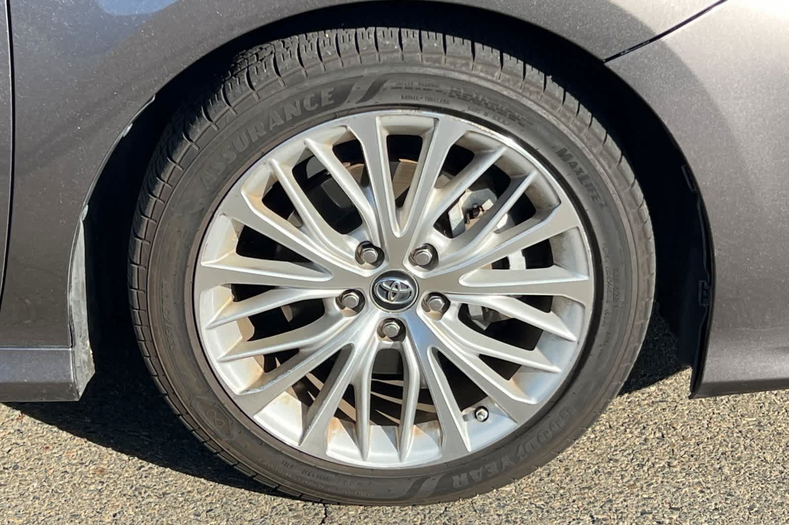 Used 2018 Toyota Camry XLE w/ Audio Package FWD image 18