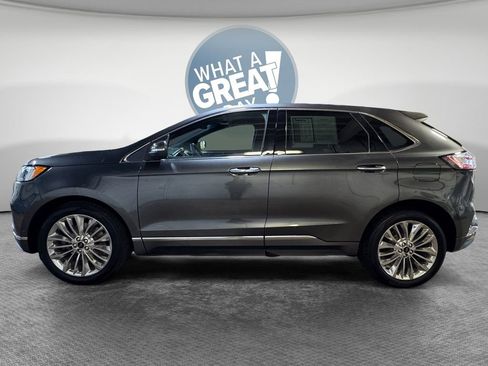 Used 2020 Ford Edge Titanium w/ Equipment Group 301A AWD/4WD image 7