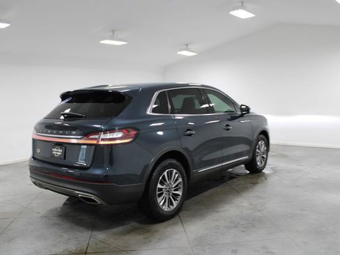 Used 2023 Lincoln Nautilus AWD w/ Premium Package image 9