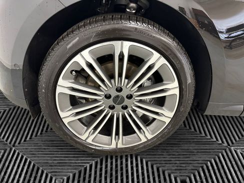 New 2026 Land Rover Range Rover Sport SE image 14