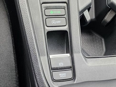 Used 2025 Honda Accord LX image 26
