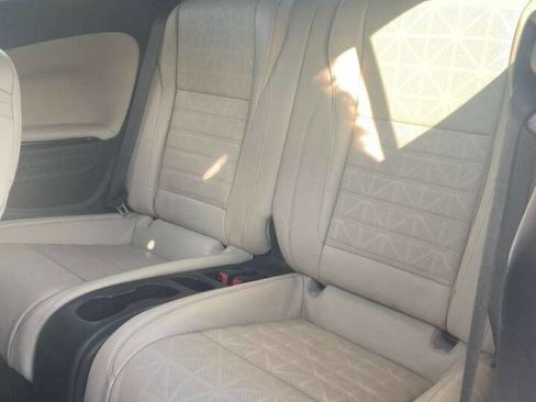 Used 2016 Buick Cascada Premium image 11