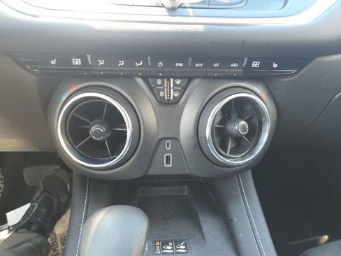Used 2023 Chevrolet Blazer LT w/ Convenience Package AWD/4WD image 18