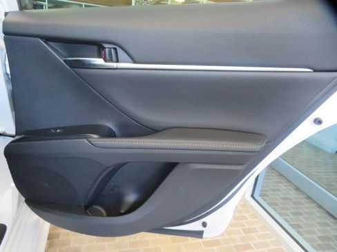 Used 2019 Toyota Camry XSE w/ Driver Assist Package FWD image 20