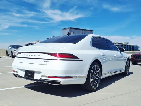 Used 2024 Genesis G90 3.5T AWD/4WD image 6