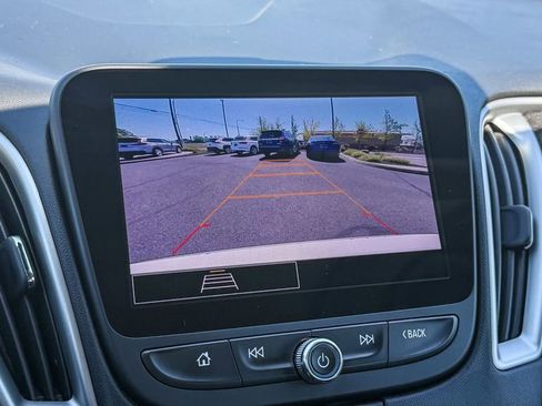 Used 2024 Chevrolet Malibu LT FWD image 24