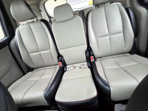 Used 2020 Kia Sedona EX image 26