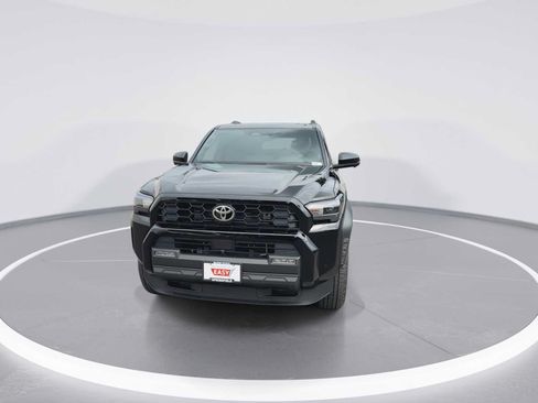 New 2026 Toyota 4Runner TRD Off-Road Premium AWD/4WD image 3
