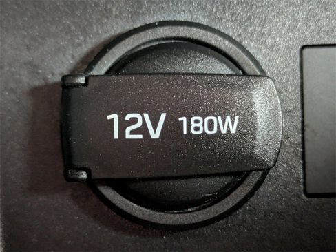 Used 2019 Hyundai Elantra SE w/ Cargo Package image 28