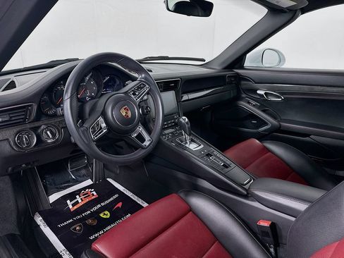 Used 2019 Porsche 911 Targa 4 GTS AWD/4WD image 10