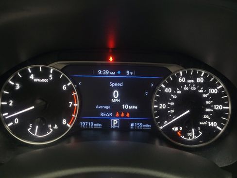 Used 2023 Nissan Altima 2.5 SR w/ SR Premium Package image 23