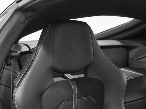 Used 2014 Ferrari F12 Berlinetta RWD image 24