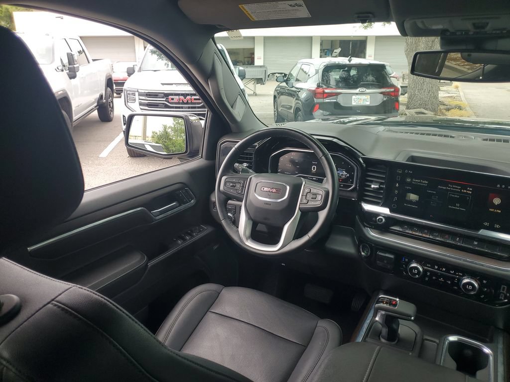 Used 2024 GMC Sierra 1500 SLT w/ SLT Premium Plus Package AWD/4WD image 21