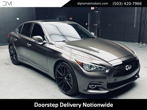 Used 2017 INFINITI Q50 3.0t Premium RWD image 8