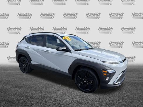 Used 2026 Hyundai Kona SEL Sport FWD image 2