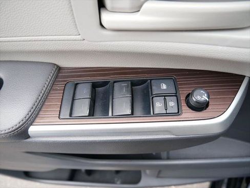 Certified 2021 Toyota Sienna LE FWD image 13