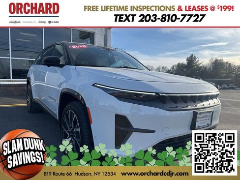 Used 2025 Jeep Wagoneer S Limited image 1