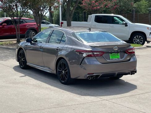 Used 2024 Toyota Camry XSE FWD image 4