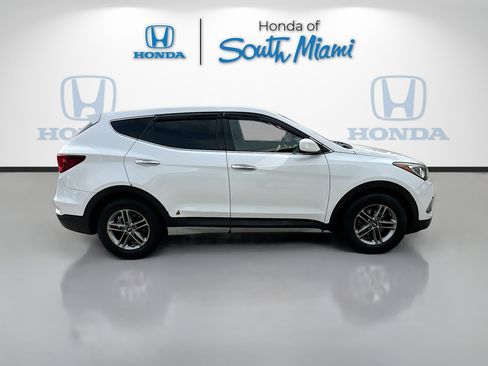 Used 2018 Hyundai Santa Fe Sport image 8