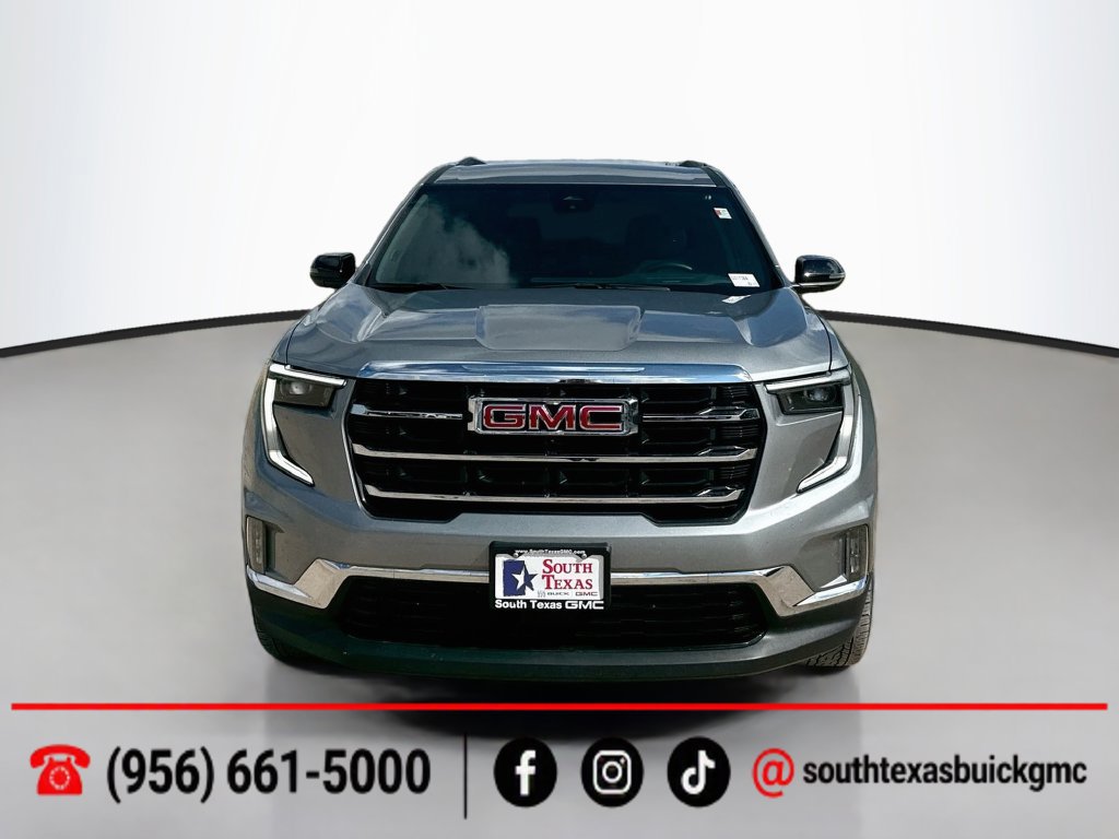 Used 2025 GMC Acadia Elevation w/ Elevation Premium Package FWD image 2