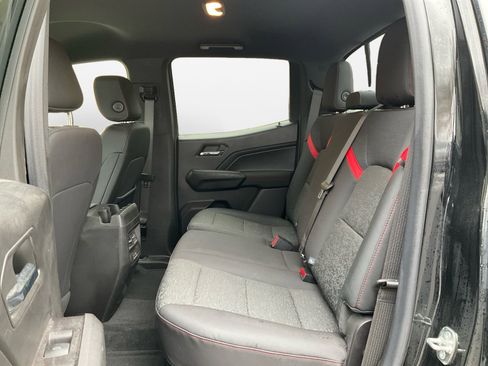 Used 2023 Chevrolet Colorado Z71 w/ Z71 Convenience Package 2 image 13