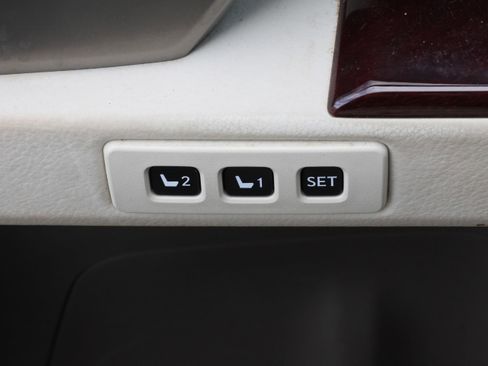 Used 2017 Lexus GX 460 Premium image 14