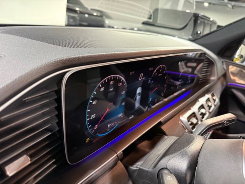 Used 2022 Mercedes-Benz GLE 350 4MATIC w/ 3rd Row Seat Package image 23