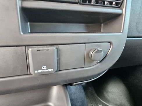 New 2025 GMC Savana 2500 Extended w/ Driver Convenience Package image 39