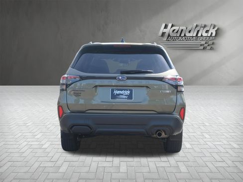 Certified 2025 Subaru Forester Touring AWD/4WD image 8