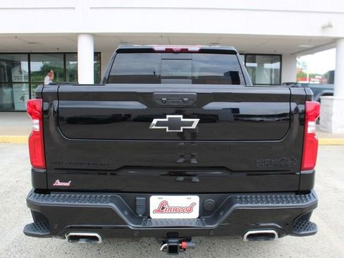 Used 2024 Chevrolet Silverado 1500 High Country AWD/4WD image 4
