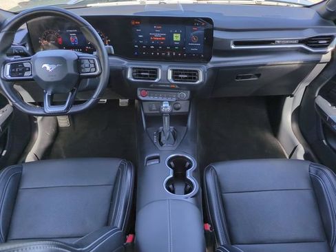Used 2025 Ford Mustang GT Premium RWD image 14