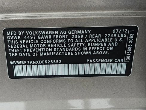 Used 2013 Volkswagen CC Sport image 32