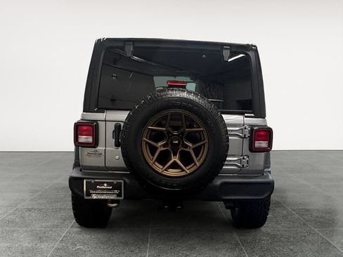 Used 2018 Jeep Wrangler Unlimited Sport S AWD/4WD image 27