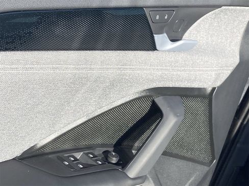 New 2025 Volkswagen Tiguan S image 17