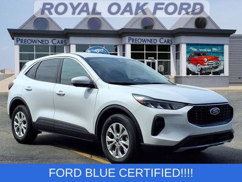 Certified 2023 Ford Escape Active w/ Tech Pack #2 AWD/4WD image 1