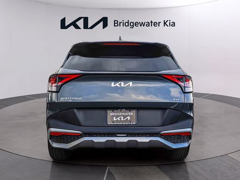 Certified 2024 Kia Sportage EX AWD/4WD image 5