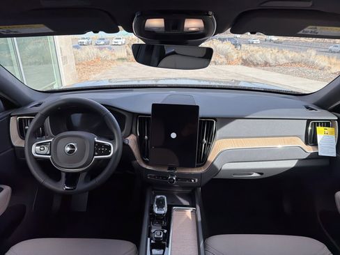 New 2026 Volvo XC60 B5 Plus w/ Protection Package Premier image 9