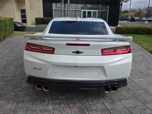 Used 2018 Chevrolet Camaro ZL1 image 4