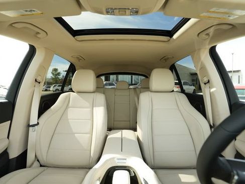 Certified 2026 Mercedes-Benz GLE 350 4MATIC image 32
