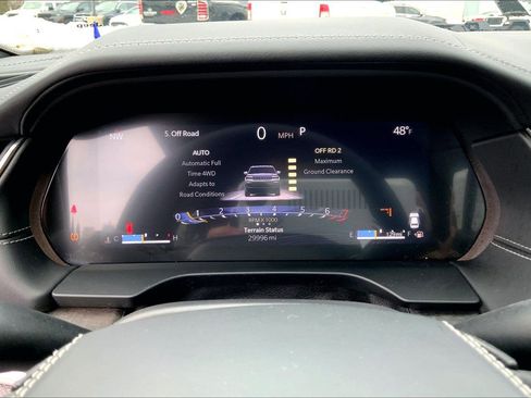 Certified 2024 Jeep Grand Cherokee L Overland w/ Luxury Tech Group IV image 25