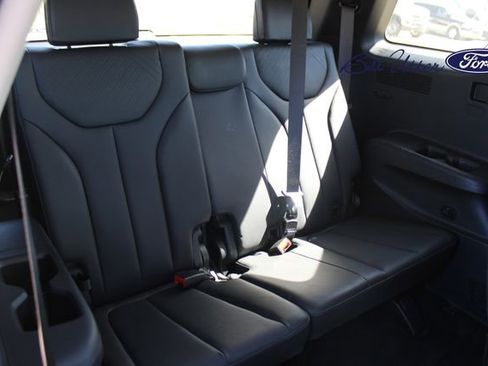 Used 2025 Hyundai Palisade SEL image 14